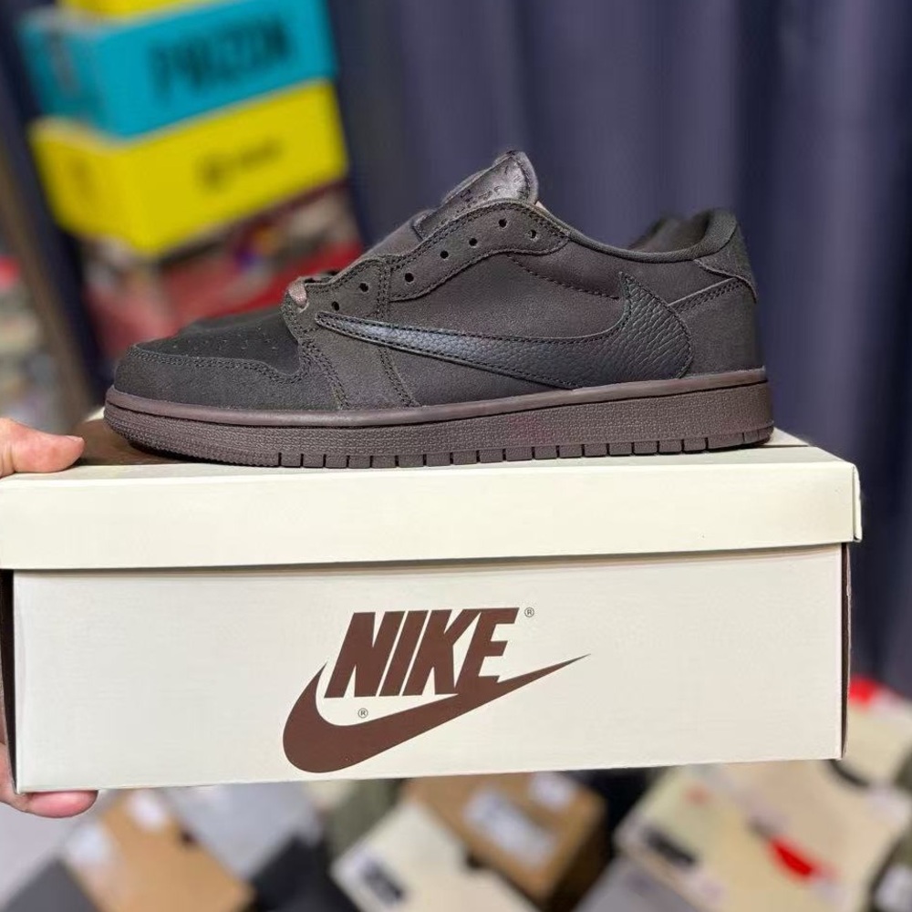 Air Jordan 1 Low OG"Travis Scott - Velvet Brown"